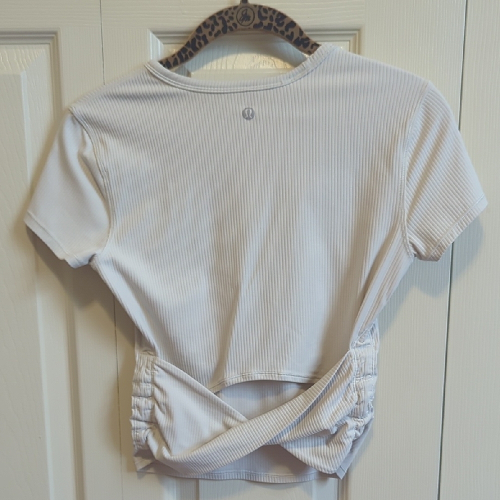 lululemon athletica Cream/Beige Ribbed Crop Top With Twist Detail - Picture 3 of 5